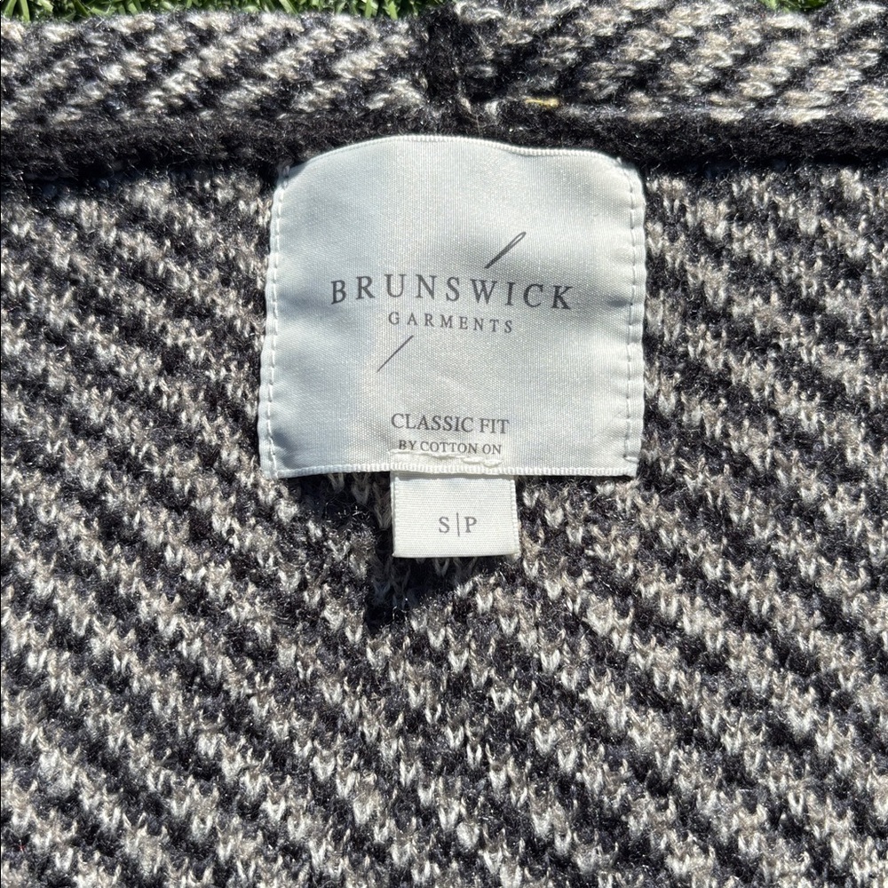 Cotton On Black and Gray Knit Cardigan - Picture 2 of 5